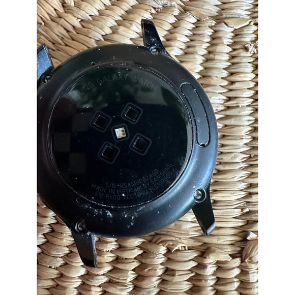 Samsung Galaxy Active watch *damaged - Picture 7 of 7